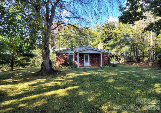 Photo 3 of Single family home for sale at 69 Alexander Rd, Weaverville, NC 28787 | MLS# 4432883 | Listing updated on 2026-10-08