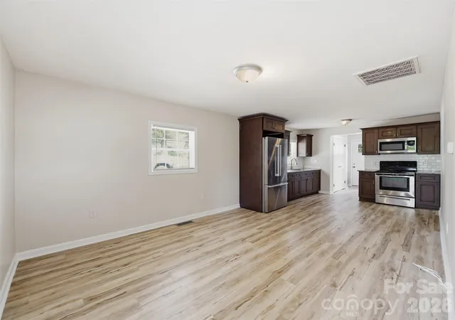 Photo 2 of Single family home for sale at 413 Pleasant Ave, Kannapolis, NC 28081 | MLS# 4432895 | Listing updated on 2026-10-09