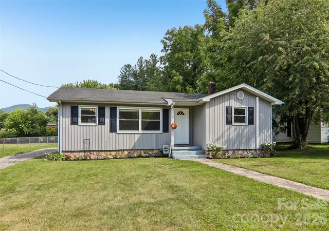 Single family home for sale at 363 Killian St, Waynesville, NC 28786 | MLS# 4432919