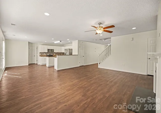 Photo 4 of Single family home for sale at 2410 Highland Park Dr, Charlotte, NC 28269 | MLS# 4432939 | Listing updated on 2026-10-10