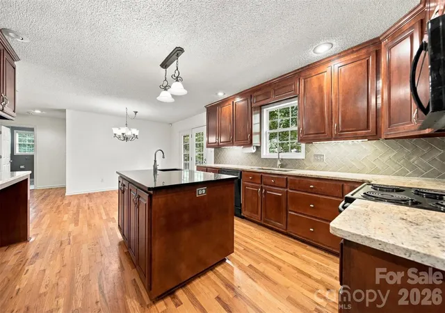 Photo 4 of Single family home for sale at 112 Jennings Ln, Taylorsville, NC 28681 | MLS# 4432953 | Listing updated on 2026-10-08