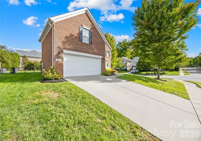 Photo 3 of Single family home for sale at 8513 Fairgreen Ave, Waxhaw, NC 28173 | MLS# 4432956 | Listing updated on 2026-10-10