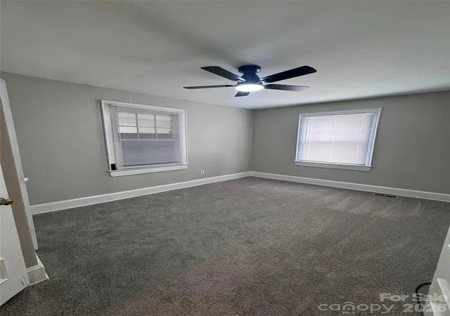 Photo 4 of Single family home for sale at 3724 Alabama Ave, Charlotte, NC 28216 | MLS# 4432959 | Listing updated on 2026-10-08