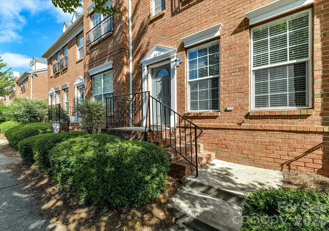 Photo 2 of Townhouse for sale at 6034 Creft Cir, Indian Trail, NC 28079 | MLS# 4432975 | Listing updated on 2026-10-09