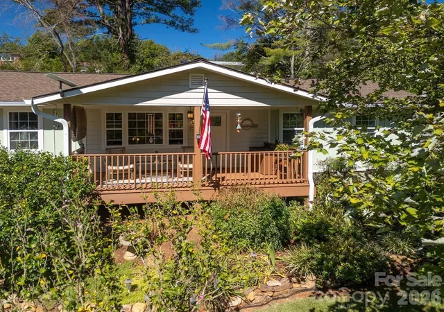 Single family home for sale at 115 Rolling Hills Dr, Franklin, NC 28734 | MLS# 4432979
