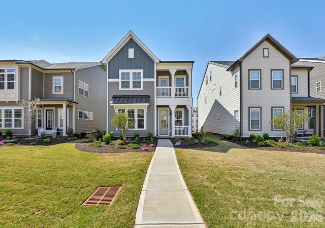 Photo 1 of Single family home for sale at 6113 Westheart Way, Charlotte, NC 28278 | MLS# 4433016 | Listing updated on 2026-10-10