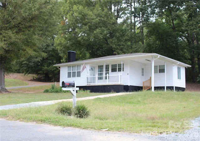 Photo 1 of Single family home for sale at 31610 Morton Rd, Albemarle, NC 28001 | MLS# 4433030 | Listing updated on 2026-10-10