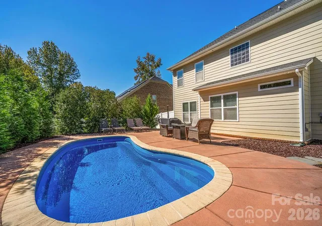 Photo 4 of Single family home for sale at 7810 Grv Hall Ave, Mint Hill, NC 28227 | MLS# 4433043 | Listing updated on 2026-10-22