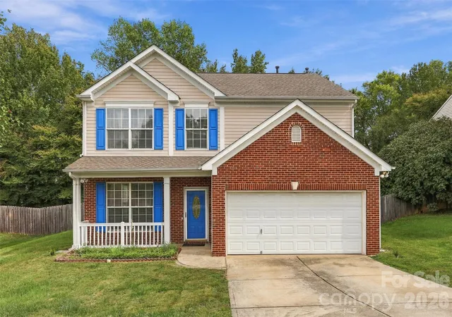 Single family home for sale at 1831 Southwind Dr, Charlotte, NC 28216 | MLS# 4433053