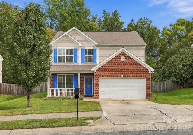 Photo 2 of Single family home for sale at 1831 Southwind Dr, Charlotte, NC 28216 | MLS# 4433053 | Listing updated on 2026-10-10