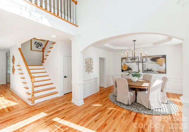 Photo 3 of Single family home for sale at 2910 Providence View Ln, Charlotte, NC 28270 | MLS# 4433056 | Listing updated on 2026-10-10