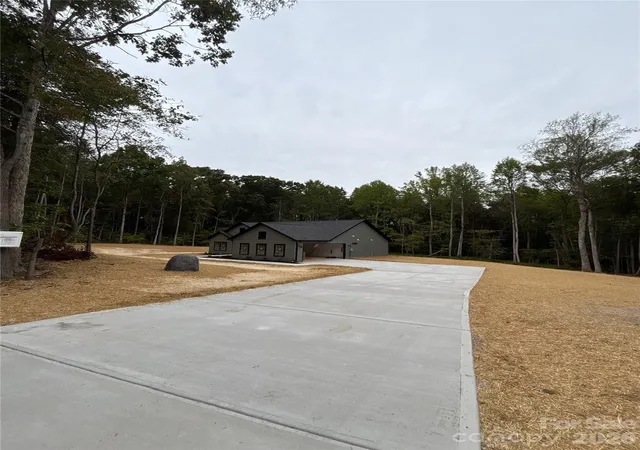 Photo 2 of Single family home for sale at 4370 Bringle Fry Rd, Salisbury, NC 28146 | MLS# 4433057 | Listing updated on 2026-10-13