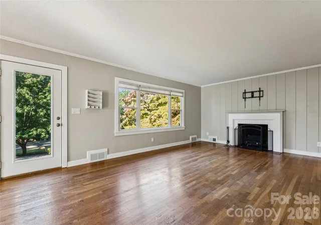 Photo 3 of Single family home for sale at 37 Elm St, Badin, NC 28009 | MLS# 4433060 | Listing updated on 2026-10-10