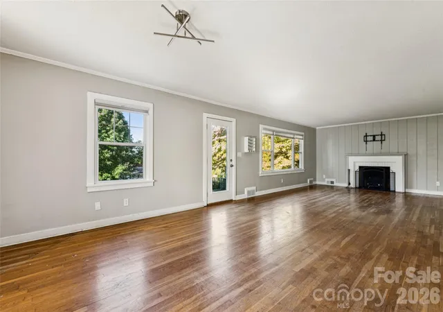 Photo 4 of Single family home for sale at 37 Elm St, Badin, NC 28009 | MLS# 4433060 | Listing updated on 2026-10-10