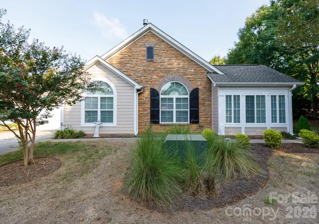 Photo 1 of Condo for sale at 132 Lone Oak Cir, Rock Hill, SC 29732 | MLS# 4433071 | Listing updated on 2026-10-09