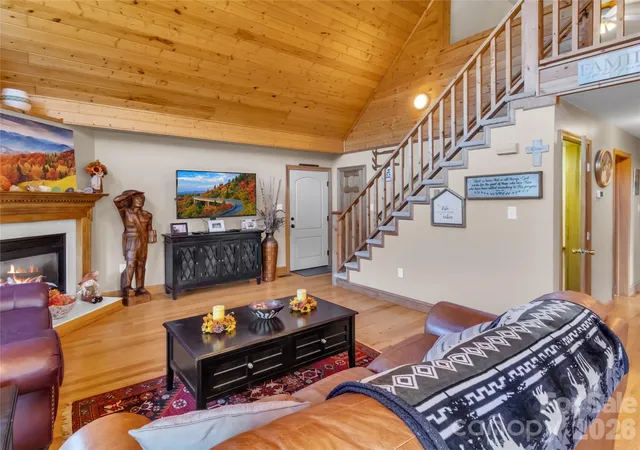 Photo 4 of Single family home for sale at 206 Sams Trl #15, Waynesville, NC 28786 | MLS# 4433077 | Listing updated on 2026-10-10