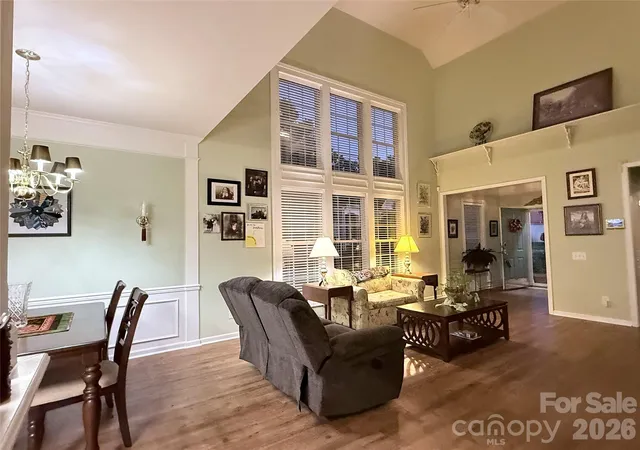 Photo 2 of Single family home for sale at 6606 Warbler Wood Ct, Charlotte, NC 28269 | MLS# 4433082 | Listing updated on 2026-10-10