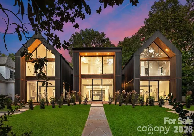 Photo 3 of Townhouse for sale at 3615 Providence Rd #101, Charlotte, NC 28211 | MLS# 4433083 | Listing updated on 2026-10-12
