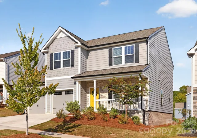 Photo 2 of Single family home for sale at 743 Scotch Meadows Loop, Monroe, NC 28110 | MLS# 4433085 | Listing updated on 2026-10-09