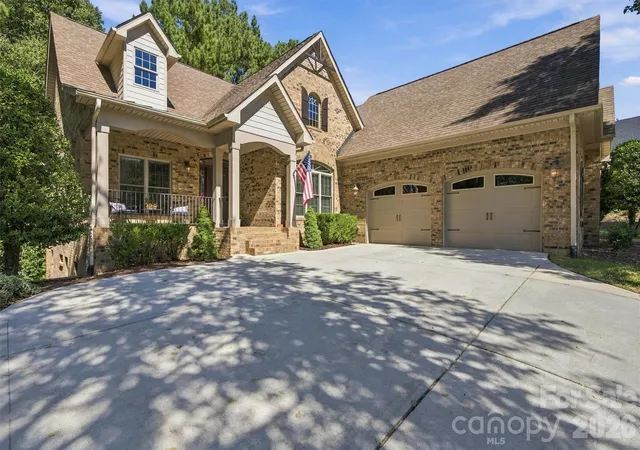 Photo 1 of Single family home for sale at 7365 Thornblade Ct, Denver, NC 28037 | MLS# 4433089 | Listing updated on 2026-10-10