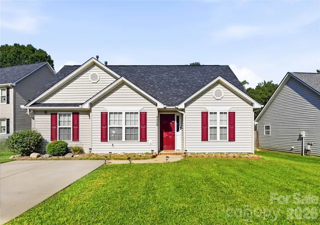 Photo 1 of Single family home for sale at 4226 Red Shed Ln, Charlotte, NC 28269 | MLS# 4433091 | Listing updated on 2026-10-10