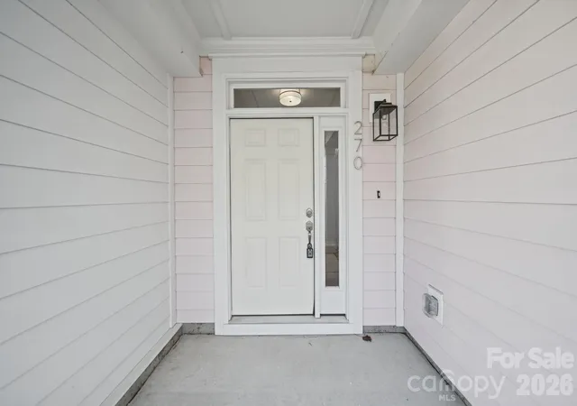 Photo 3 of Townhouse for sale at 270 Gilead Rd, Huntersville, NC 28078 | MLS# 4433092 | Listing updated on 2026-10-09