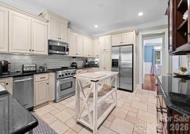 Photo 3 of Single family home for sale at 4552 Sawgrass Ct, Denver, NC 28037 | MLS# 4433105 | Listing updated on 2026-10-09