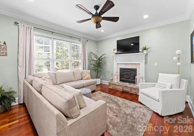 Photo 4 of Single family home for sale at 4552 Sawgrass Ct, Denver, NC 28037 | MLS# 4433105 | Listing updated on 2026-10-09