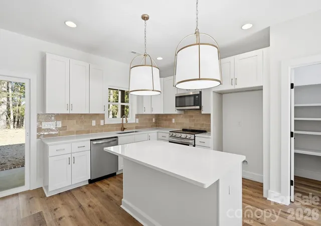 Photo 3 of Single family home for sale at 867 Sorrel Ln, Oakboro, NC 28129 | MLS# 4433115 | Listing updated on 2026-10-14