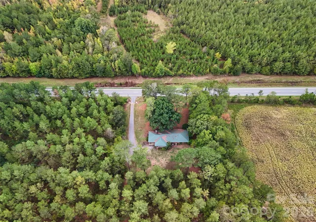 Photo 42 of Single family home for sale at 4027 Great Fls Hwy, Richburg, SC 29729 | MLS# 4433119 | Listing updated on 2026-10-14