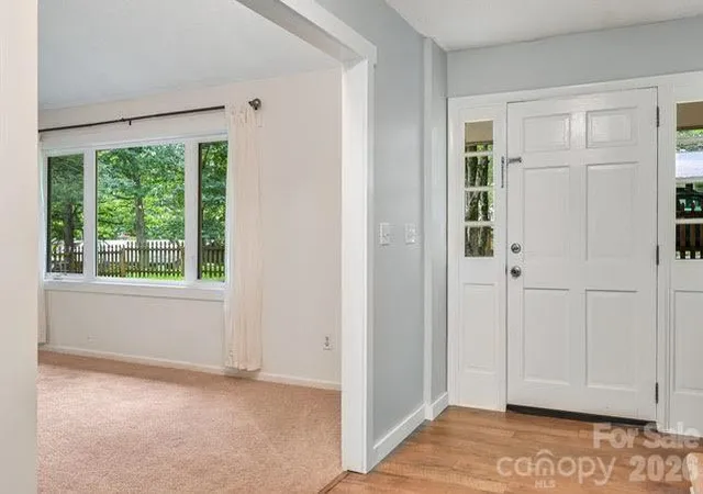 Photo 2 of Single family home for sale at 94 W Ridge Rd, Mars Hill, NC 28754 | MLS# 4433127 | Listing updated on 2026-10-10