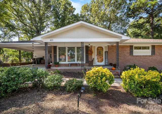 Photo 2 of Single family home for sale at 601 Wilmar St Nw, Concord, NC 28025 | MLS# 4433141 | Listing updated on 2026-10-10