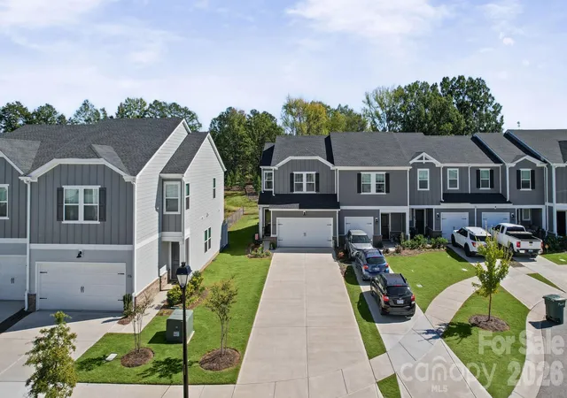 Photo 2 of Townhouse for sale at 1712 Braemar Village Dr, Monroe, NC 28110 | MLS# 4433148 | Listing updated on 2026-10-29