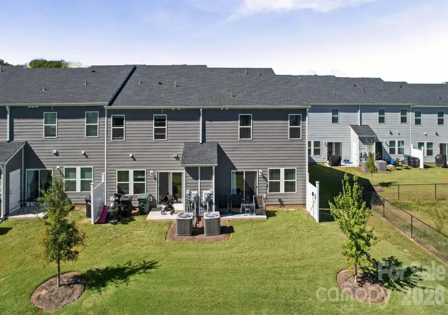 Photo 4 of Townhouse for sale at 1712 Braemar Village Dr, Monroe, NC 28110 | MLS# 4433148 | Listing updated on 2026-10-29