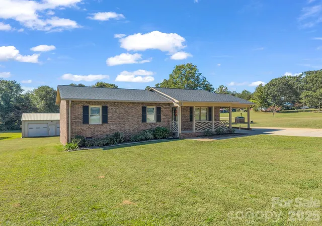 Photo 2 of Single family home for sale at 2196 Ferry Rd, Mooresboro, NC 28114 | MLS# 4433149 | Listing updated on 2026-10-27