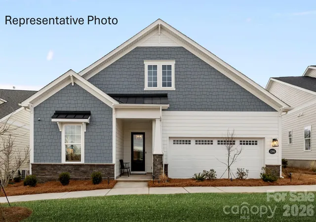 Single family home for sale at 1424 Twin Leaf Rd, Fort Mill, SC 29715 | MLS# 4433153