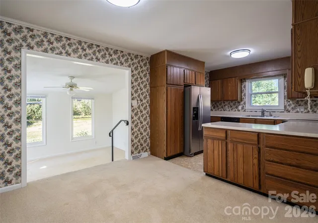 Photo 3 of Single family home for sale at 23 Wagon Rd, Asheville, NC 28805 | MLS# 4433156 | Listing updated on 2026-10-11