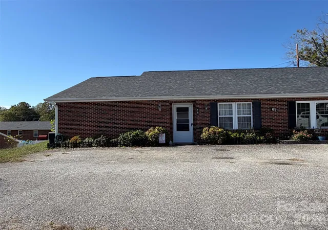 Photo 1 of Townhouse for sale at 69 B Buena Vista Ridge, Marion, NC 28752 | MLS# 4433164 | Listing updated on 2026-10-11