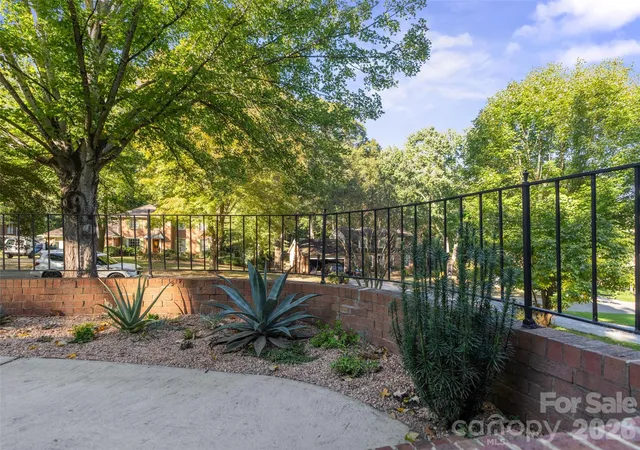 Photo 2 of Single family home for sale at 6626 Rocky Fls Rd, Charlotte, NC 28211 | MLS# 4433167 | Listing updated on 2026-10-25