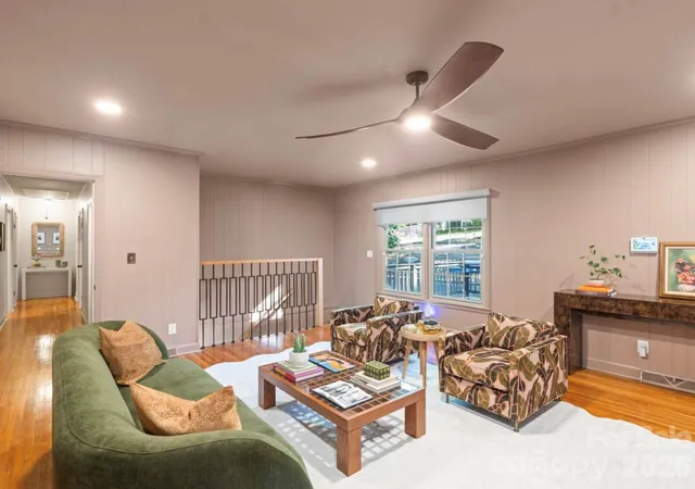 Photo 4 of Single family home for sale at 6626 Rocky Fls Rd, Charlotte, NC 28211 | MLS# 4433167 | Listing updated on 2026-10-25
