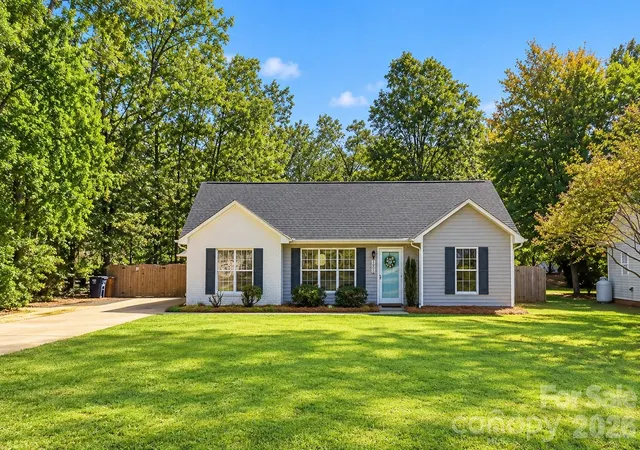 Photo 1 of Single family home for sale at 5008 West St, Indian Trail, NC 28079 | MLS# 4433170 | Listing updated on 2026-10-09