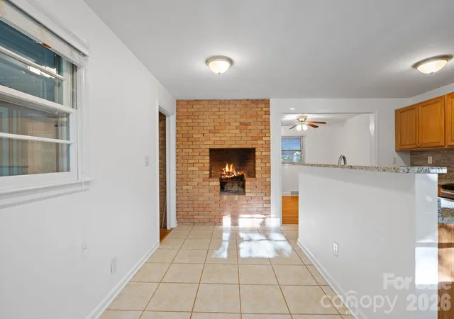 Photo 4 of Single family home for sale at 32 Oak Forest Dr, Asheville, NC 28803 | MLS# 4433180 | Listing updated on 2026-10-29