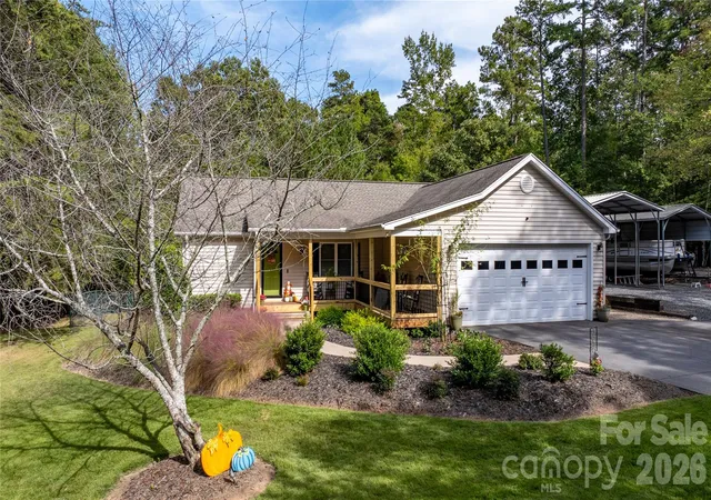 Photo 1 of Single family home for sale at 571 Newport Dr, Mount Gilead, NC 27306 | MLS# 4433183 | Listing updated on 2026-10-20