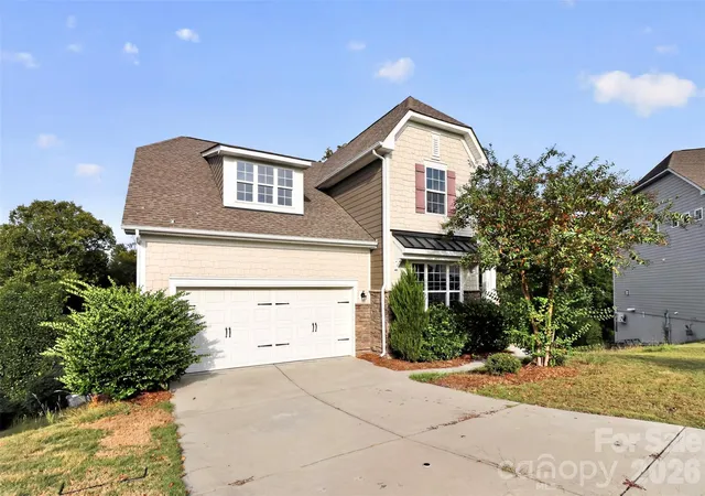 Single family home for sale at 6223 Shumard Oak Way, Fort Mill, SC 29707 | MLS# 4433193