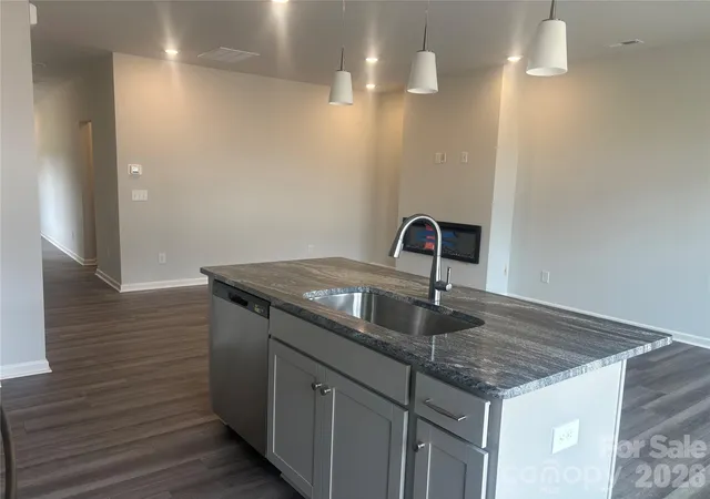 Photo 1 of Townhouse for sale at 3604 Teslow Dr #33, Charlotte, NC 28215 | MLS# 4433197 | Listing updated on 2026-10-09