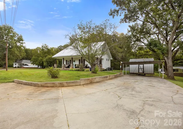 Photo 1 of Single family home for sale at 2832 Beaty Rd, Gastonia, NC 28056 | MLS# 4433204 | Listing updated on 2026-10-10