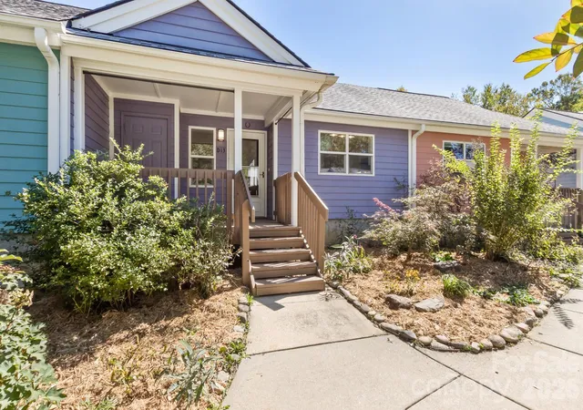 Photo 3 of Single family home for sale at 43 Vermont Ct #D13, Asheville, NC 28806 | MLS# 4433208 | Listing updated on 2026-10-15