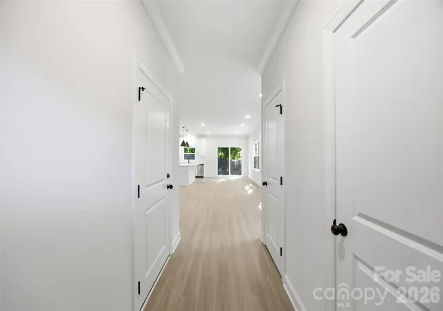 Photo 4 of Townhouse for sale at 605 Coulwood Dr, Charlotte, NC 28214 | MLS# 4433213 | Listing updated on 2026-10-11