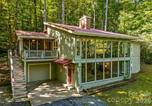 Photo 1 of Single family home for sale at 7820 Greenville Hwy, Brevard, NC 28712 | MLS# 4433219 | Listing updated on 2026-10-20