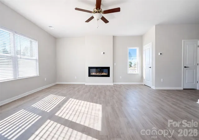 Photo 4 of Single family home for sale at 4220 Abby Jack Dr, Charlotte, NC 28216 | MLS# 4433222 | Listing updated on 2026-10-10